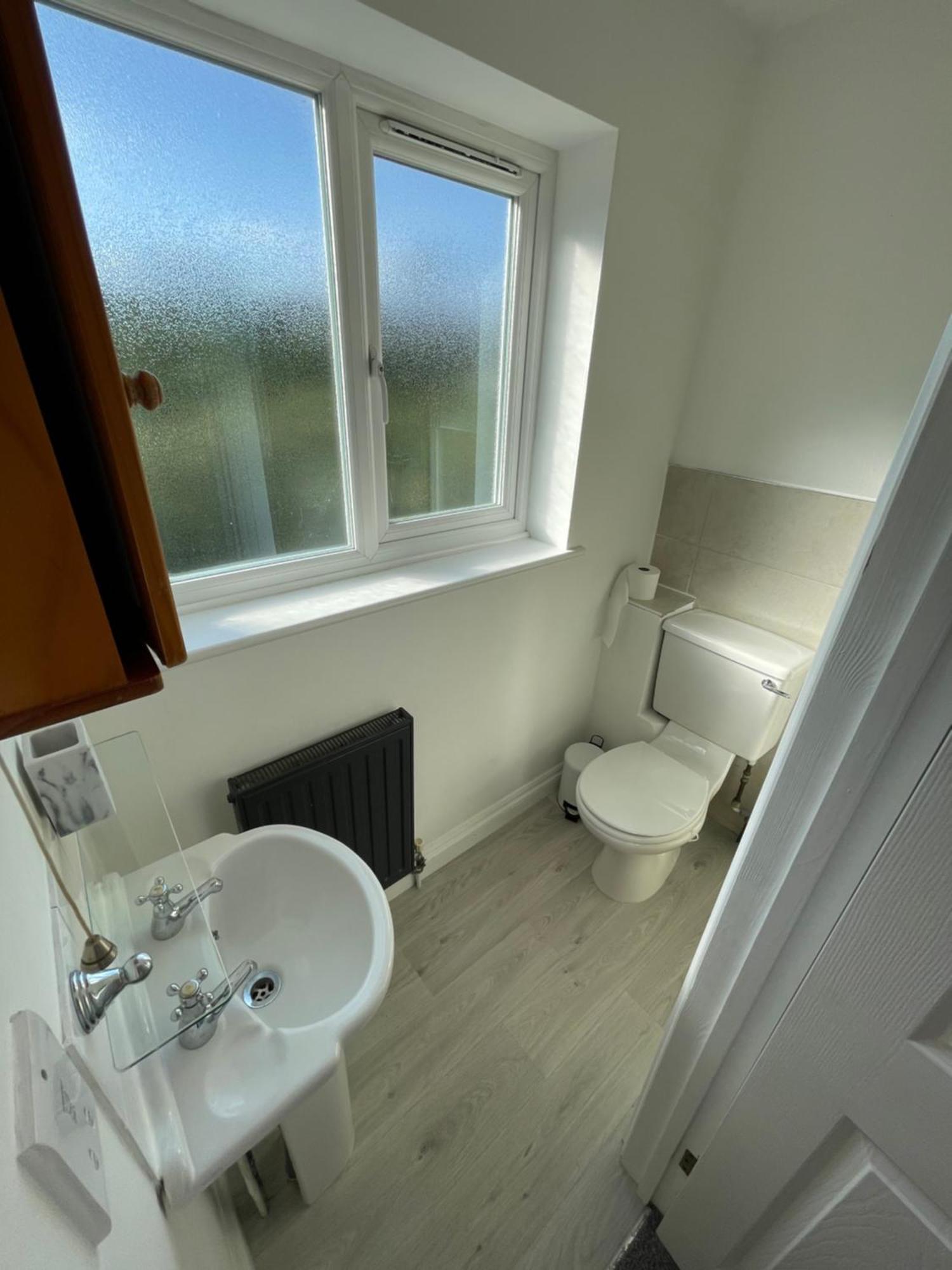 Large 5 Bed Detached House Near Stansted Airport With Parking For 2 Vehicles! Stansted Stays Stansted Mountfitchet Exterior photo