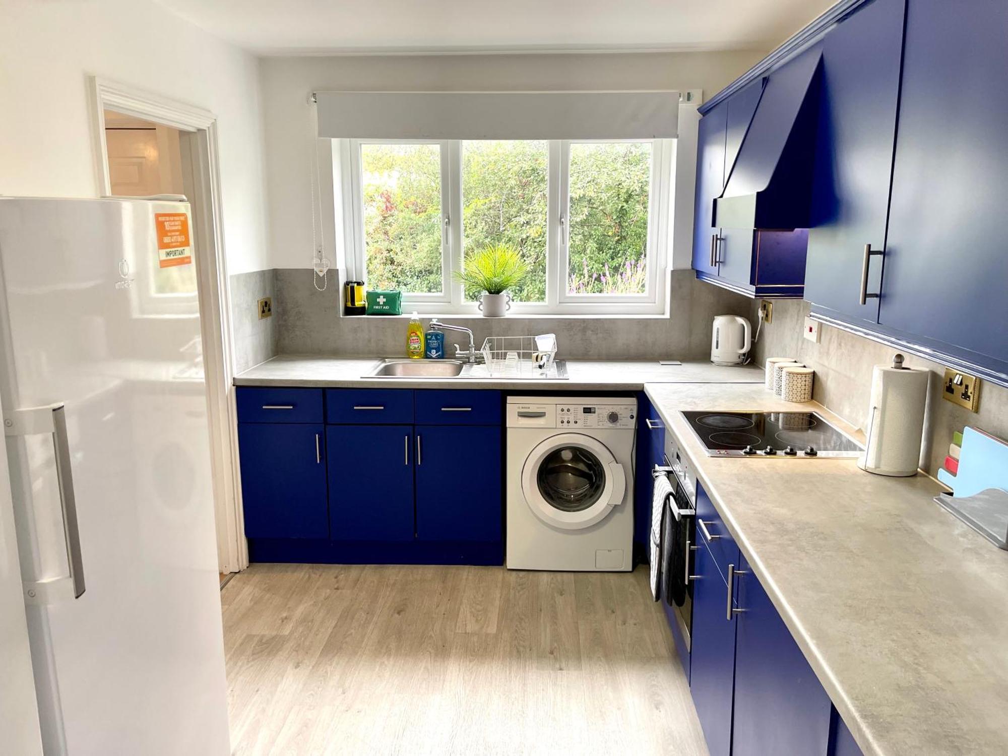 Large 5 Bed Detached House Near Stansted Airport With Parking For 2 Vehicles! Stansted Stays Stansted Mountfitchet Exterior photo