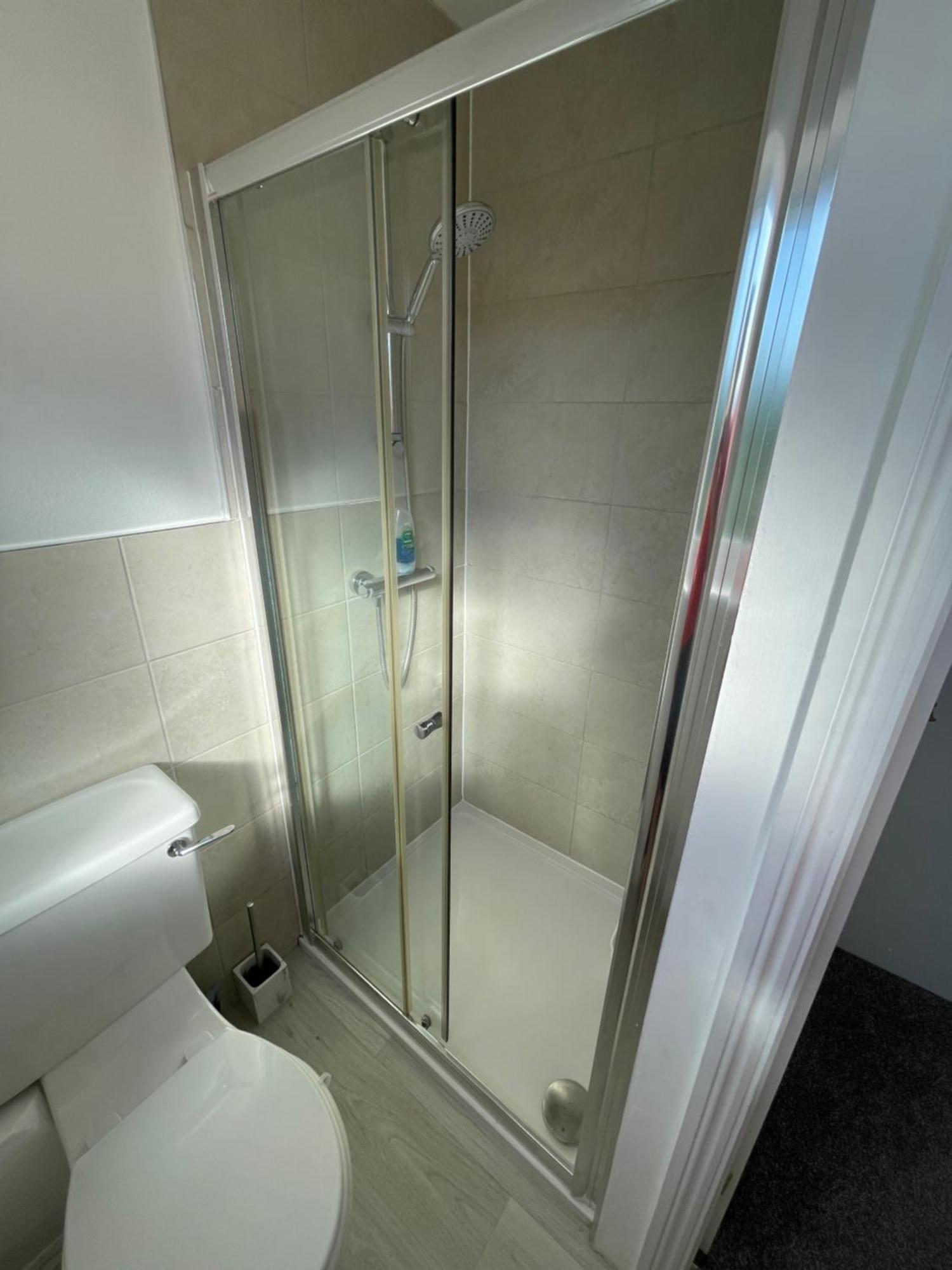 Large 5 Bed Detached House Near Stansted Airport With Parking For 2 Vehicles! Stansted Stays Stansted Mountfitchet Exterior photo